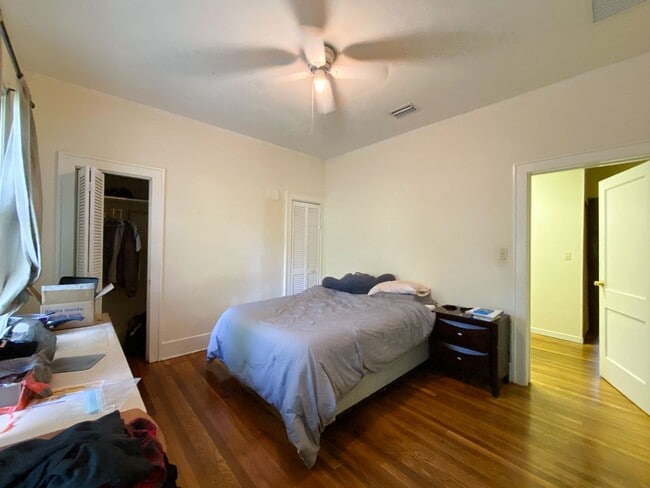 Building Photo - 1714 NW 3rd Pl