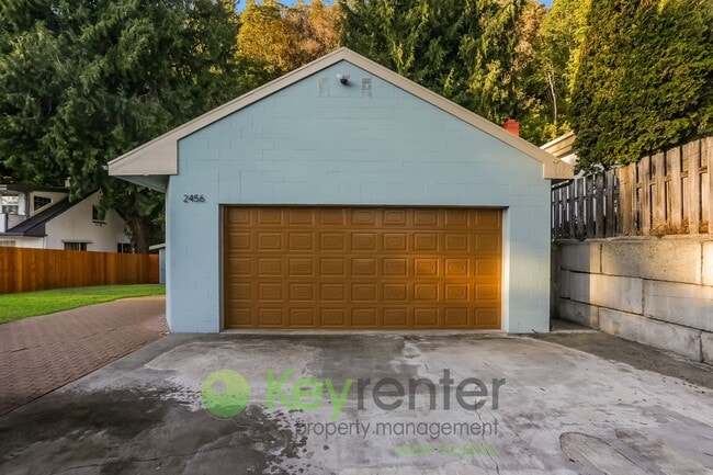 Building Photo - Modern 2-Bedroom Gem with Garage, Shed, an...