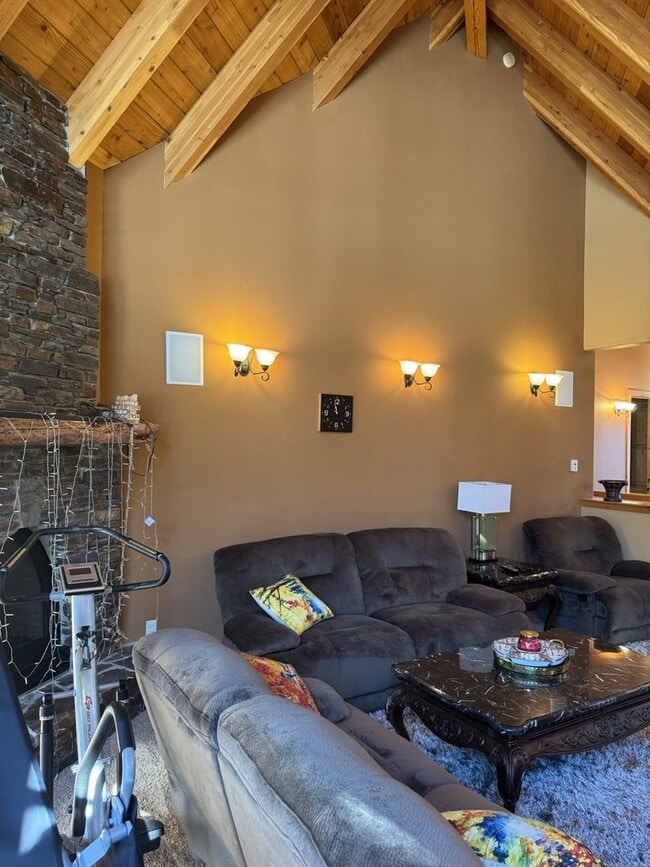 Building Photo - Luxury 5-Bedroom, 6-Bathroom Mountain Retreat – Hot Tub, Fireplaces, & More!