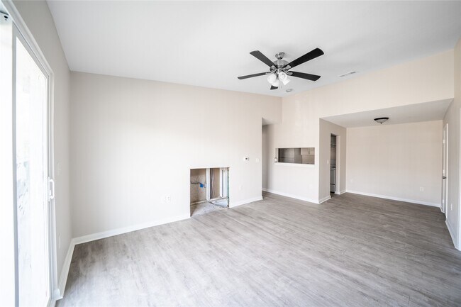 Building Photo - 12619 Ashford Meadow Dr