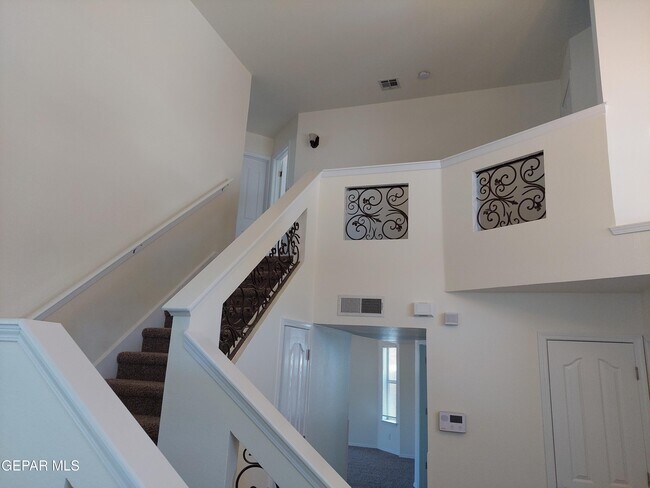 Building Photo - 11236 Horse Ranch St