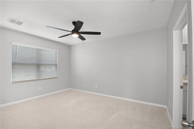 Building Photo - 10575 Jem St