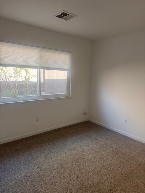 Building Photo - 528 Sacagawea Ct