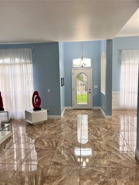 Building Photo - 2847 Oconnell Dr