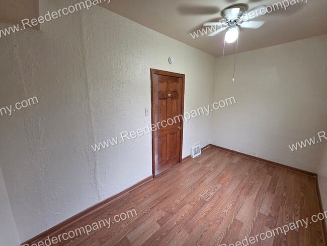 Building Photo - Spacious 3 bedroom 1 bathroom house in Hammond