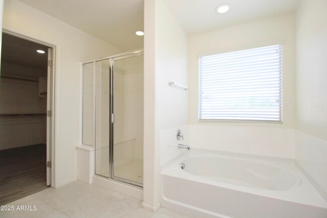 Building Photo - 1819 W Bonanza Dr