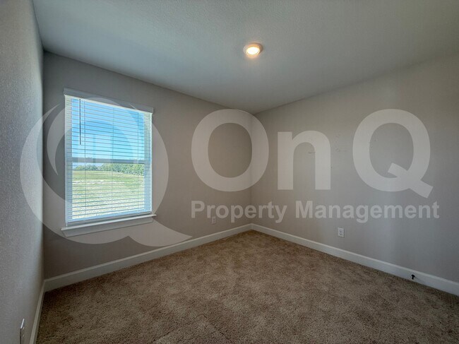 Building Photo - 1000 Princeton Hts Blvd