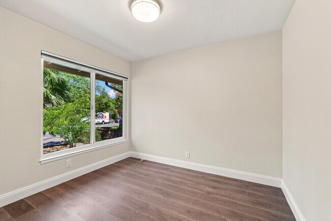 Building Photo - 2176 Morello Ave