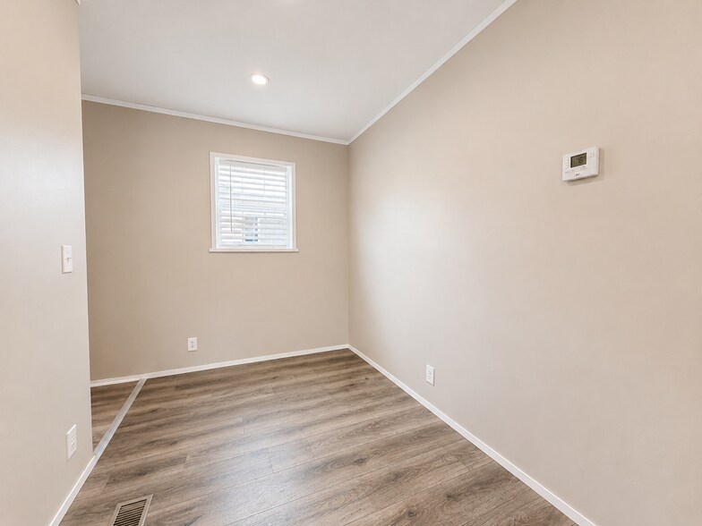 Building Photo - 11751 Cascade Cir