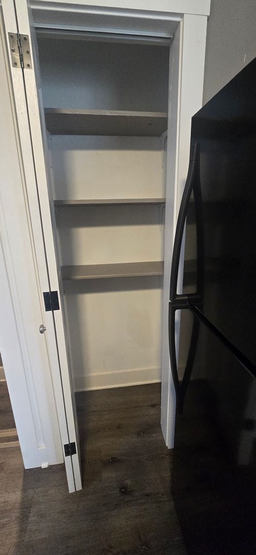 Building Photo - 1590 W. Waggoner-- 2 bed, 1 bath