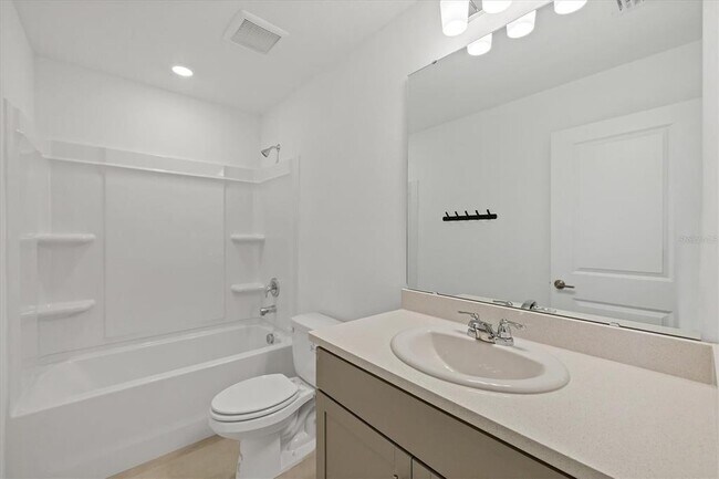 Building Photo - 15024 Cuzcorro Ct