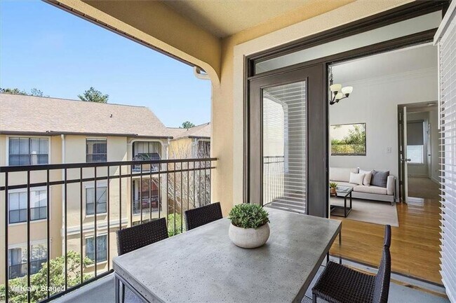 Building Photo - 3777 Peachtree Rd NE