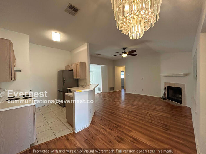 Building Photo - 3318 Elijah St