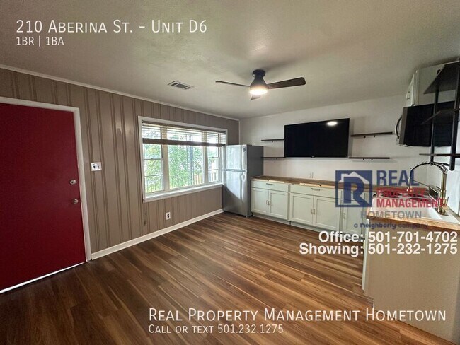 Building Photo - 210 Aberina St