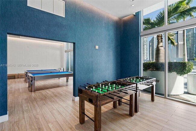 Building Photo - 90 SW 3rd St