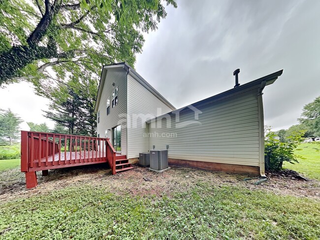 Building Photo - 11435 Woodfire Rd
