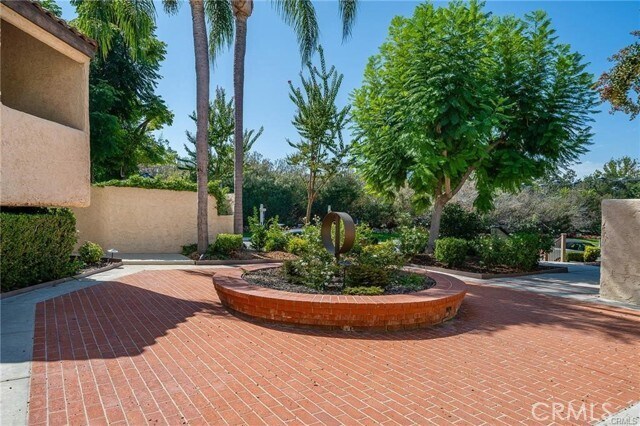 Building Photo - 23401 Park Sorrento