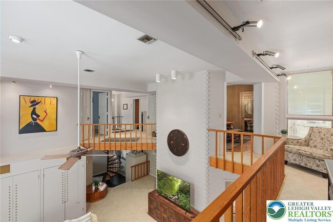 Building Photo - 1505-1509 Hamilton Street Unit Unit 2