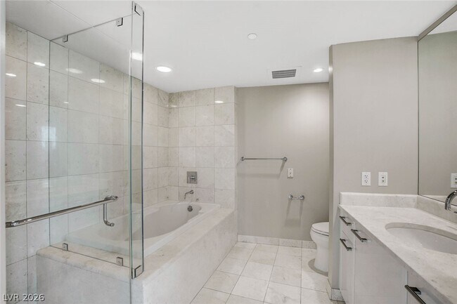 Building Photo - 222 E Karen Ave