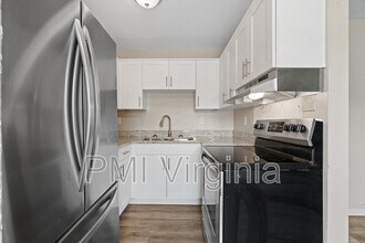 Building Photo - 4225 Schooner Trail