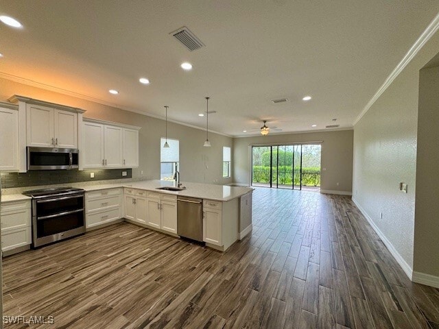 Building Photo - 2820 Cinnamon Bay Cir