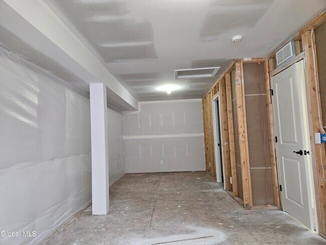 Building Photo - 54 Priddle Ln