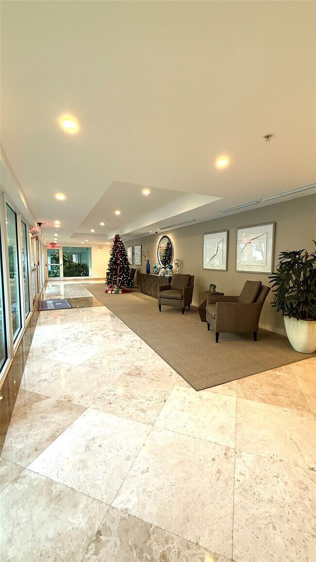 Building Photo - 45 Hendricks Isle