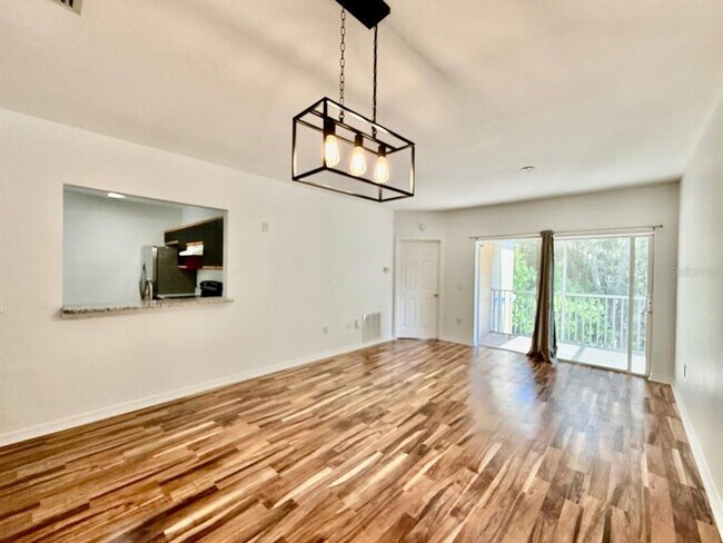 Building Photo - 6014 Portsdale Pl