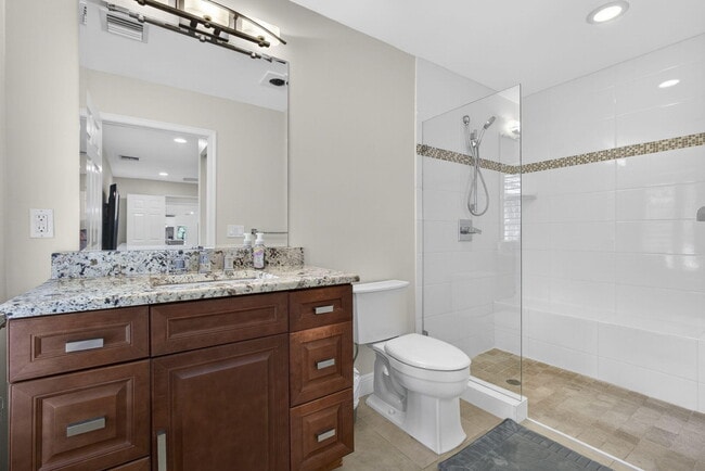 Building Photo - 5463 Sea Biscuit Rd