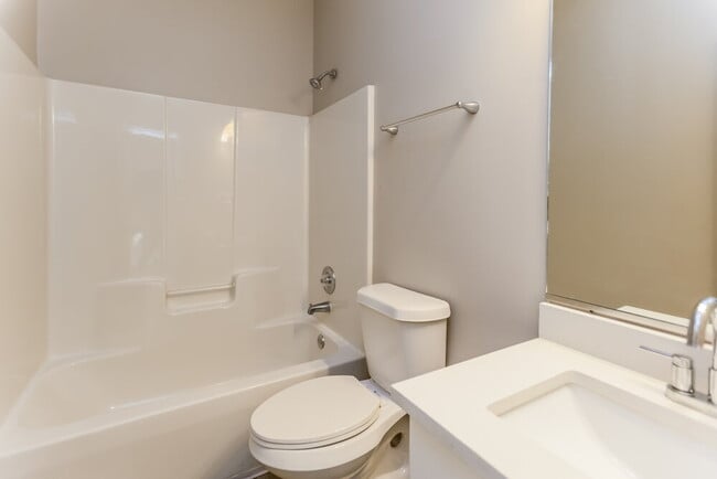 Building Photo - 2129 Cumberland Creek Trail SW