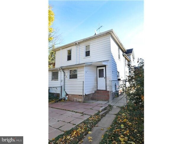Building Photo - 7728 Union Ave
