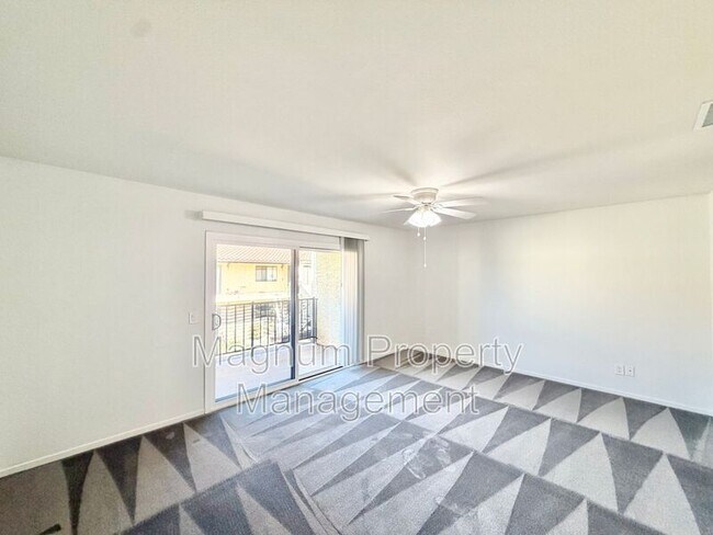 Building Photo - 25524 Sharp Dr