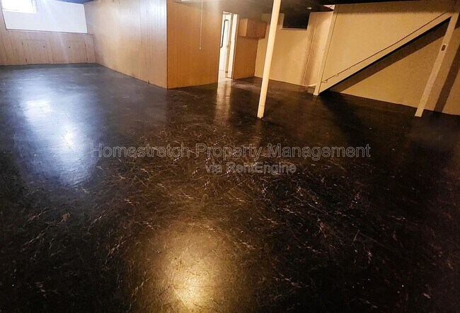 Building Photo - 8339 Buddie Dr