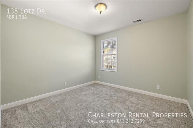 Building Photo - 135 Lotz Dr