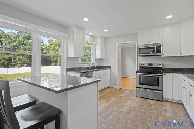 Building Photo - 7219 Laurel Spring Rd