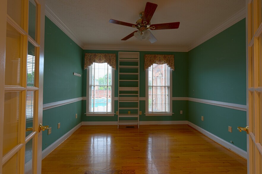 Study - 1495 Merrimans Ln