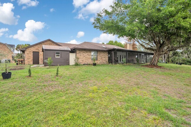 Building Photo - 2724 Ardon Ave