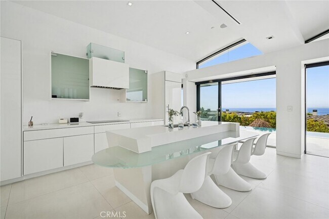 Building Photo - 4607 Perham Rd