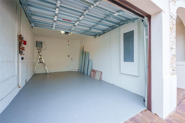 Building Photo - 2713 NW 55th St