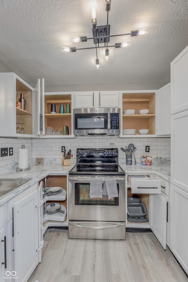 Building Photo - 8126 Xenia Dr