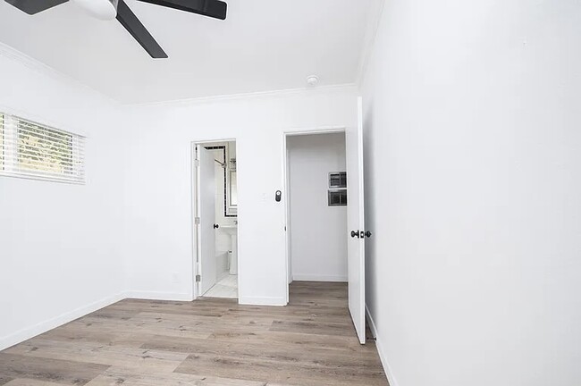 Building Photo - 27992 Celia Rd