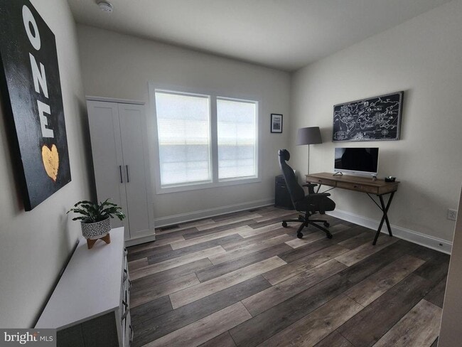 Building Photo - 26017 Starboard Ct