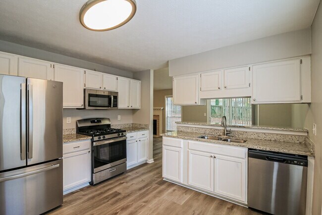 Building Photo - 1394 Luther Way