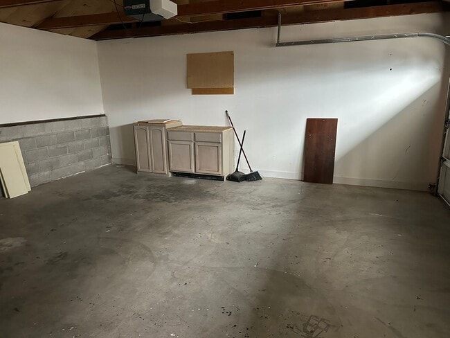 Building Photo - Upscale Morro Bay home with great views