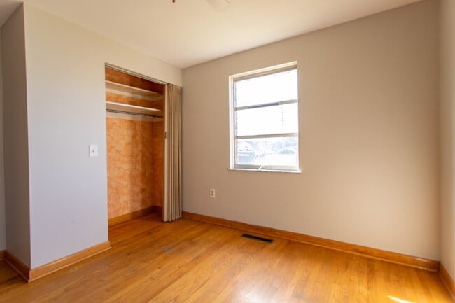 Building Photo - 1722 Washington Blvd