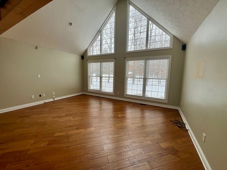 Building Photo - 13307 North Rd NW