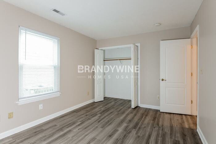 Building Photo - 1932 Herford Dr