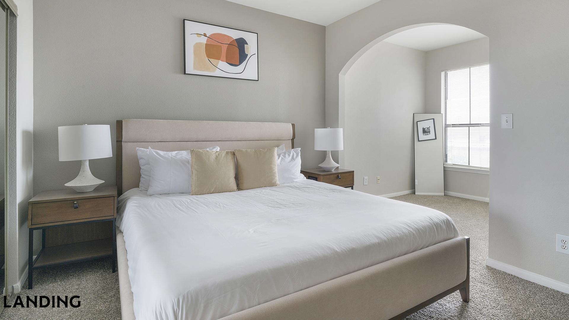 Building Photo - 2500 Woodland Park Dr