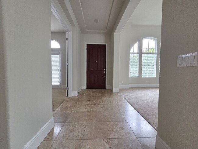 Building Photo - Stunning Spanish Colonial Home in the La C...