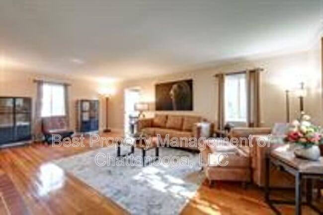 Building Photo - 317 Belvoir Ave